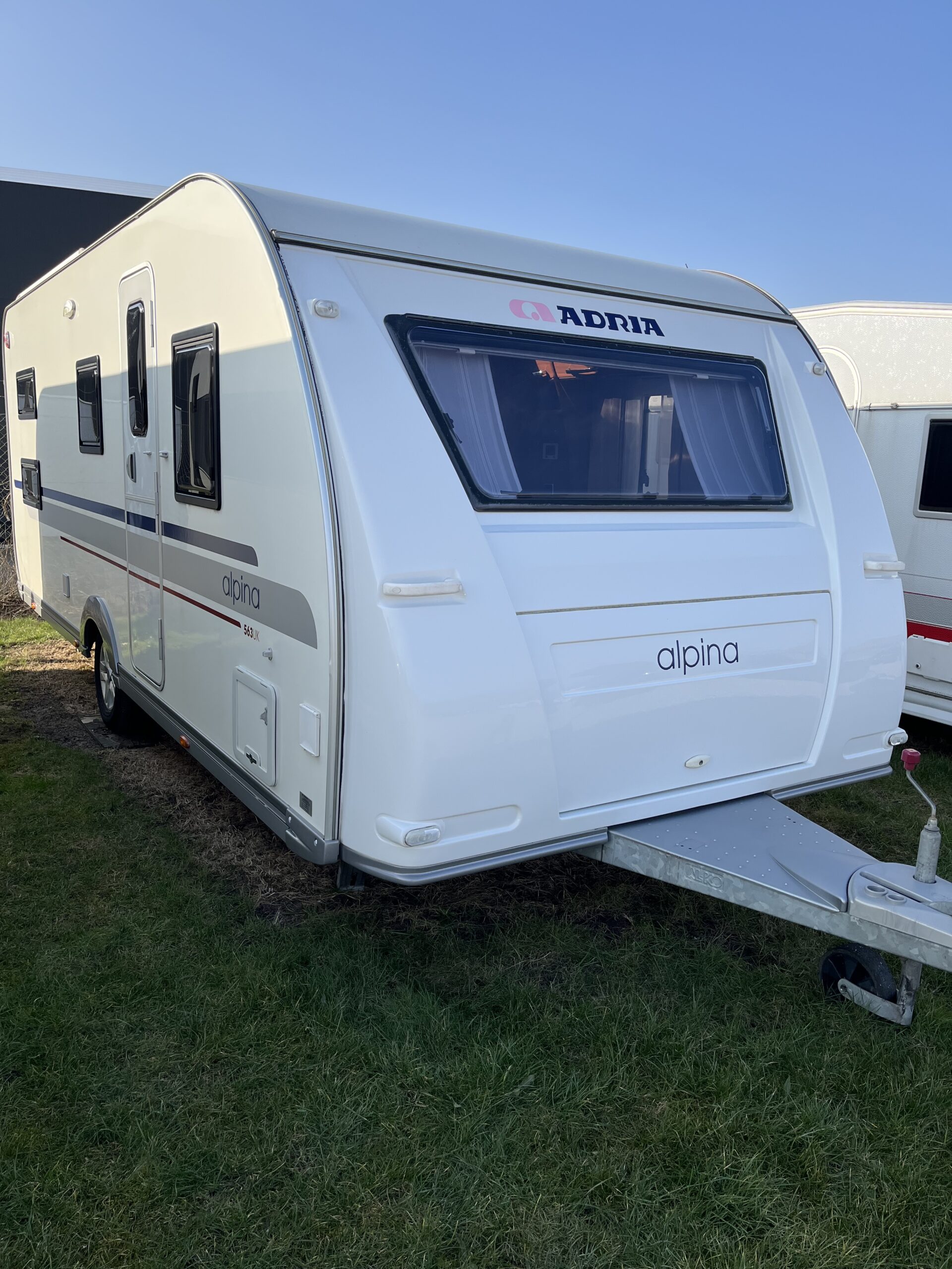 Adria Alpina 563 UK