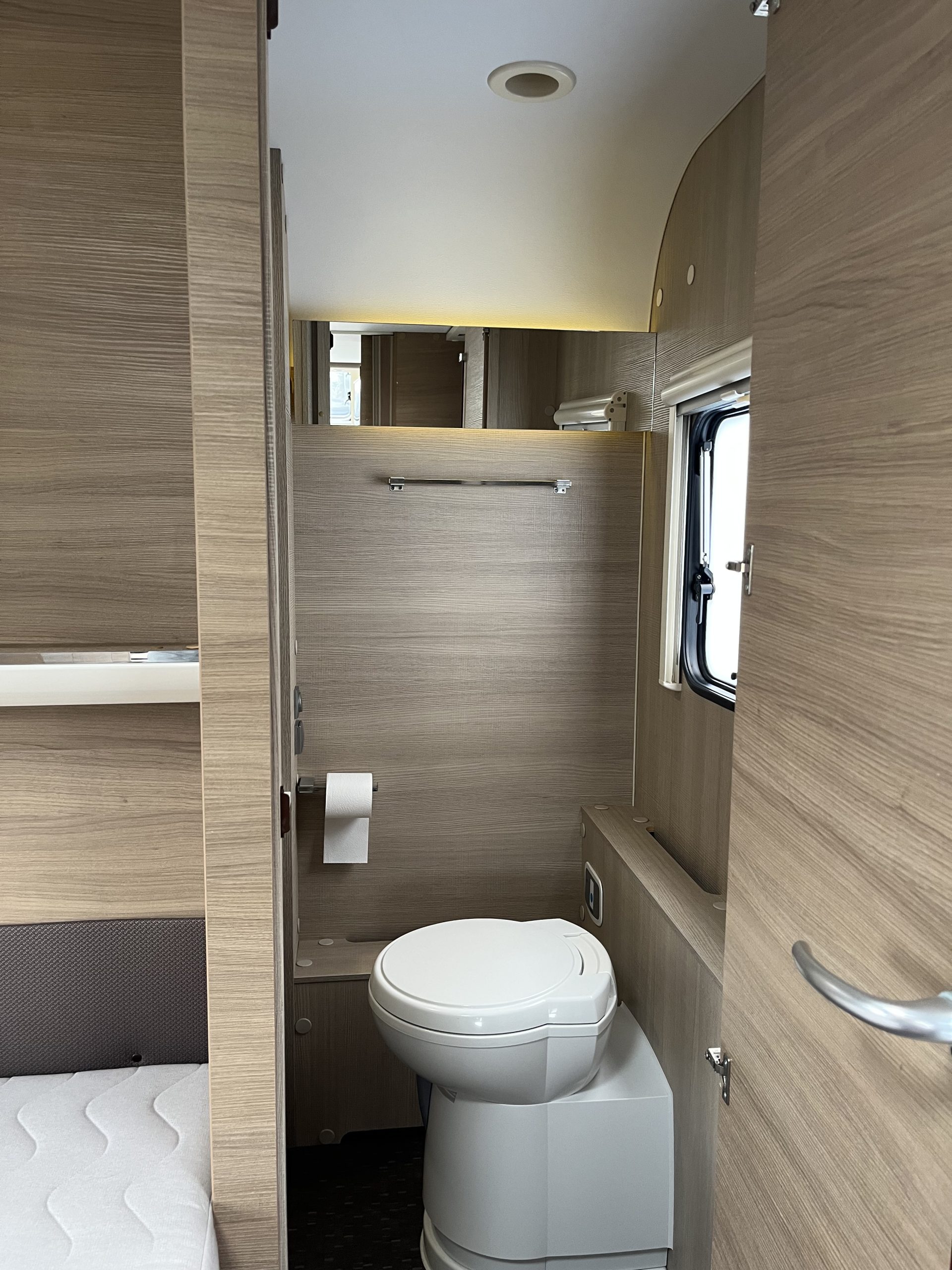 Adria Adora 613 UT - Billede 11