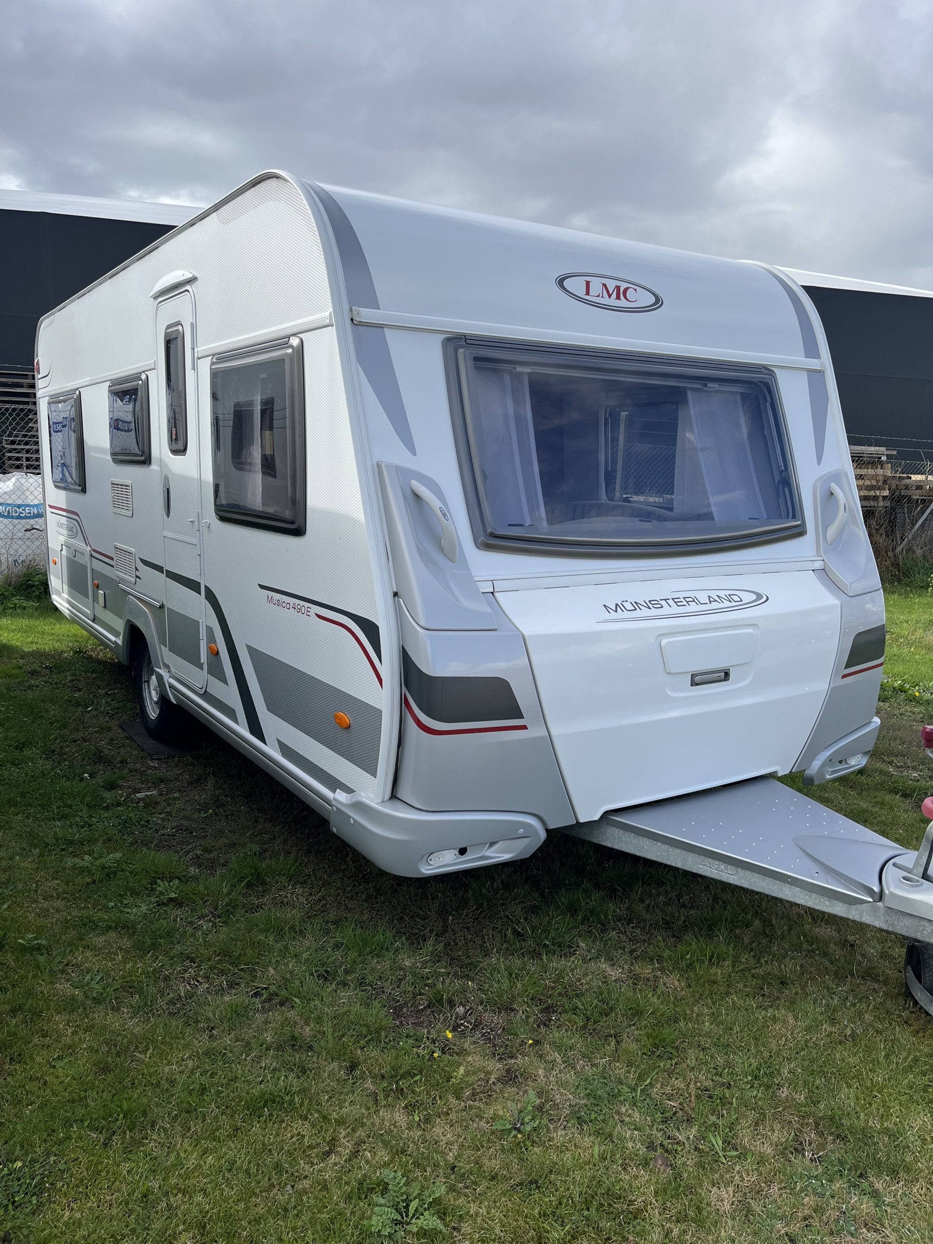 LMC 490 E. Årg 2009